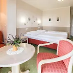 Gaestehaus Anita بيت ضيافة غايلينغِن
