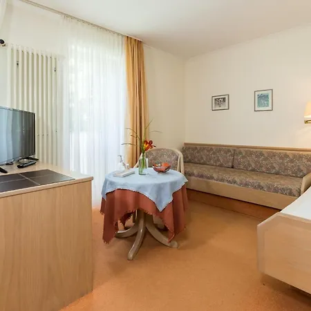 Gaestehaus Anita Pensjonat Gailingen am Hochrhein