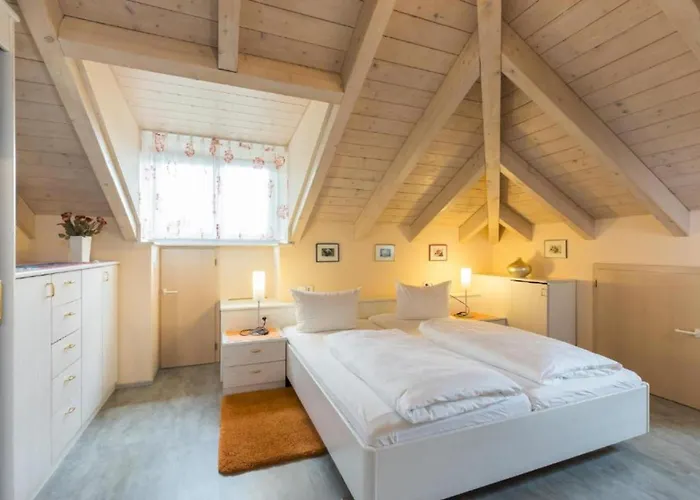 Πανσιόν Gaestehaus Anita 3*